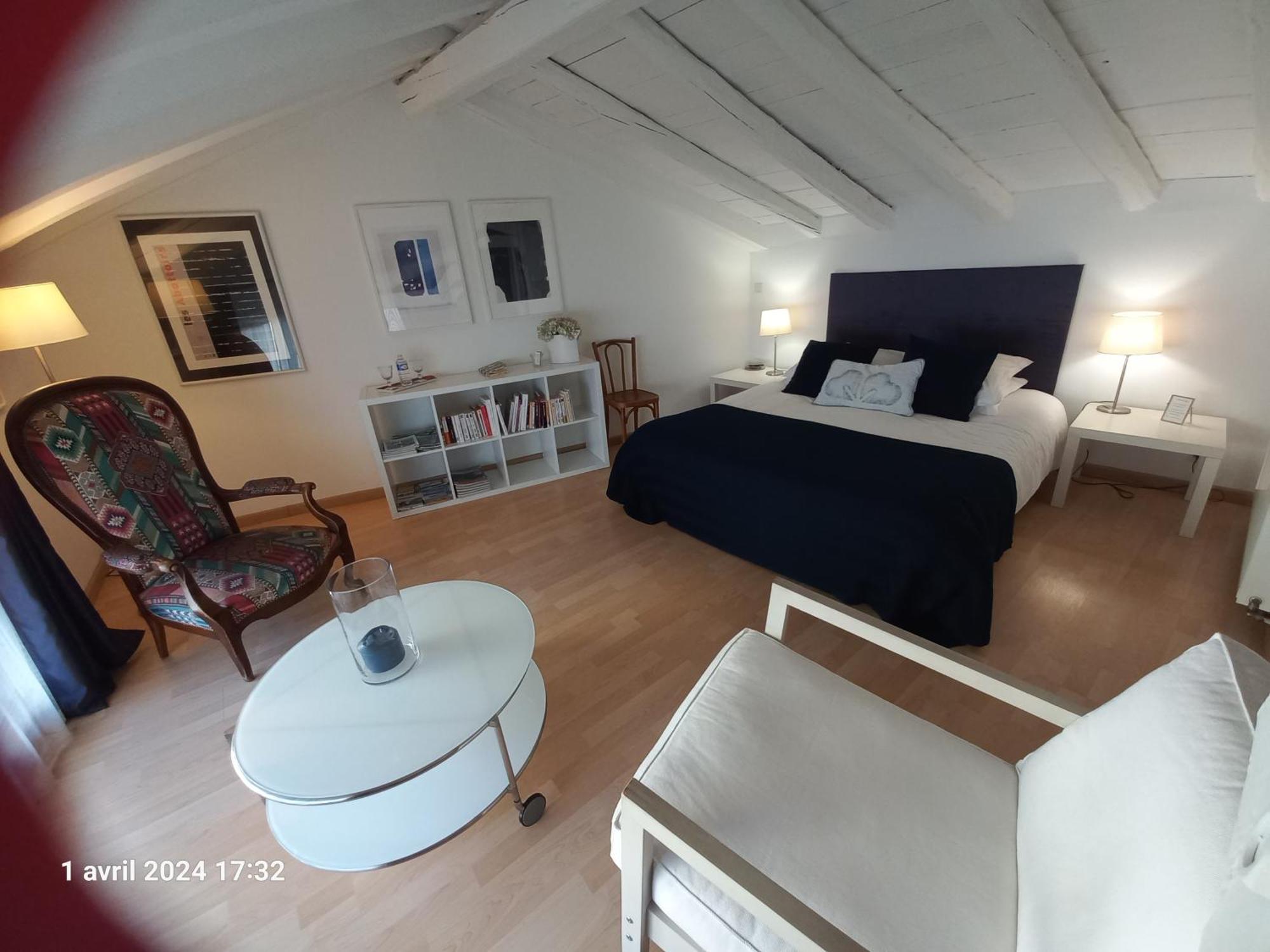La Maison Carolane ラトゥール＝ドゥ＝カロル エクステリア 写真